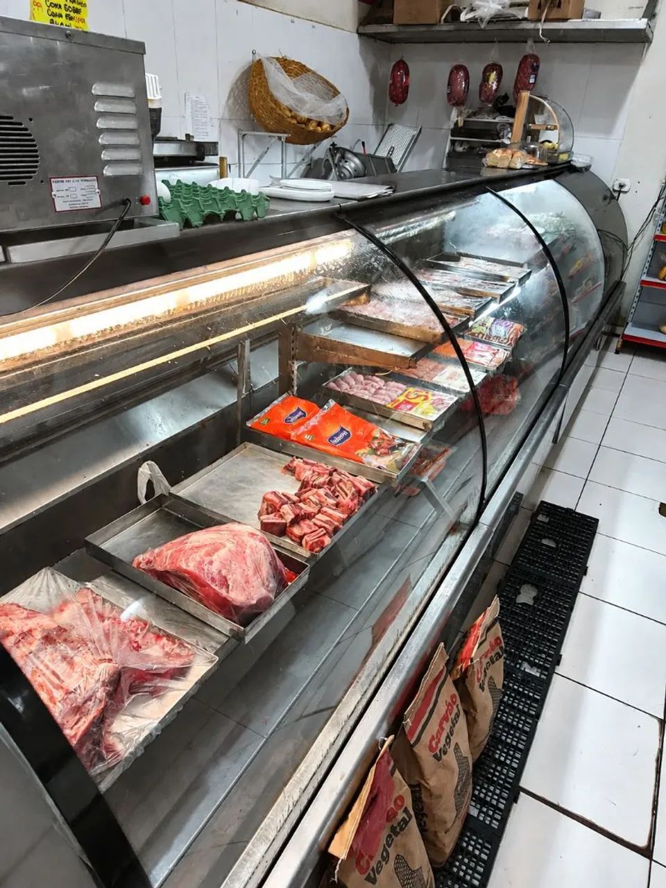 Balcão Refrigerado NSF com Unidade Condensadora Externa - Funcionando