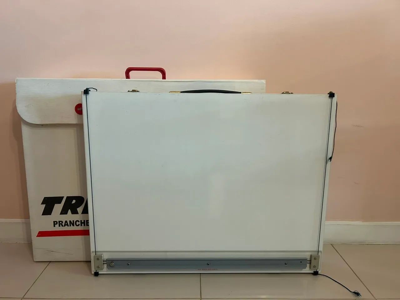 Prancheta Portátil P/ Desenho A2 + Regua Paralela - Trident - Foto 2