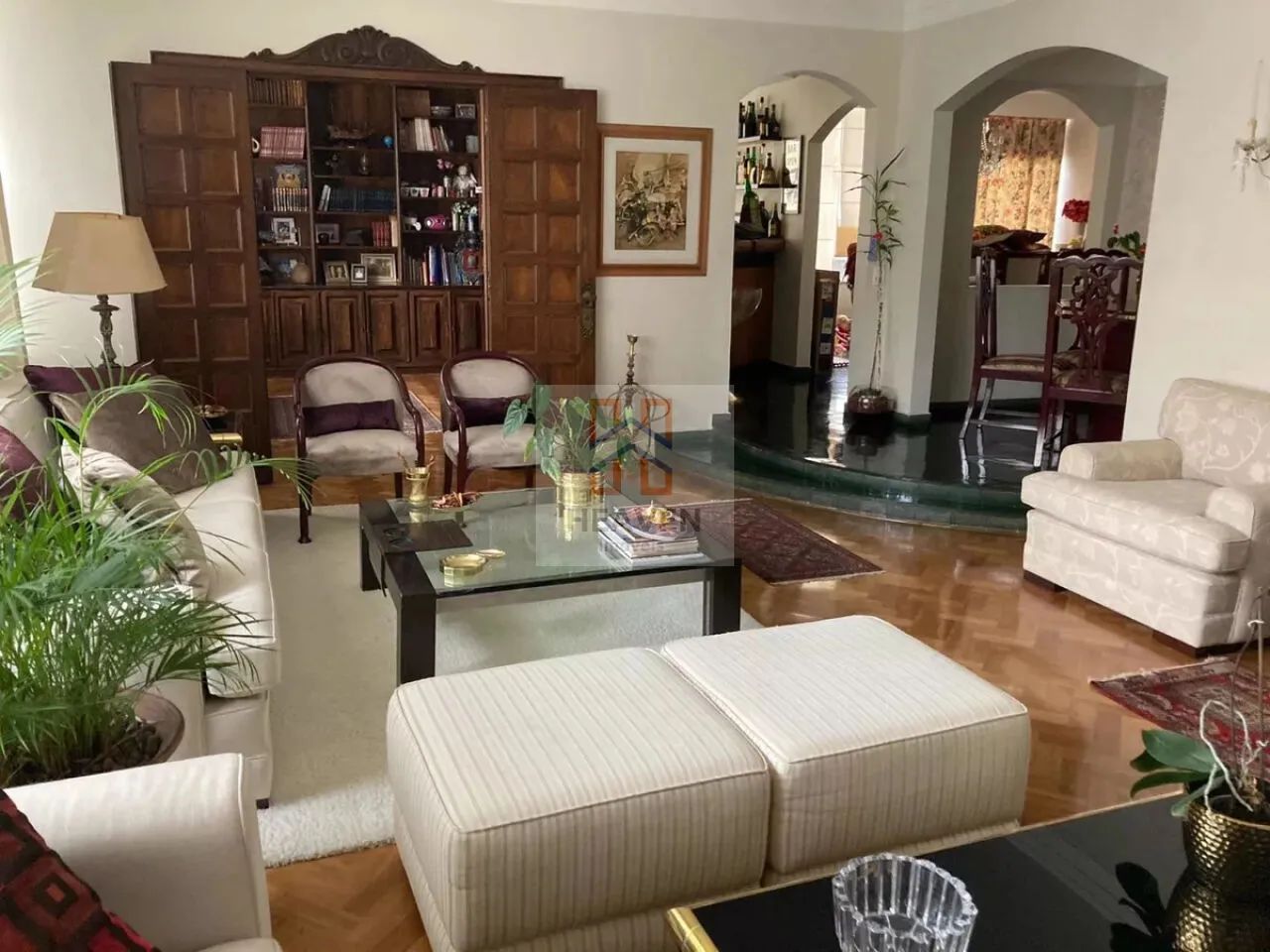 EXCELENTE LOCALIZAÇÃO, QUATRO VAGAS - Foto 3