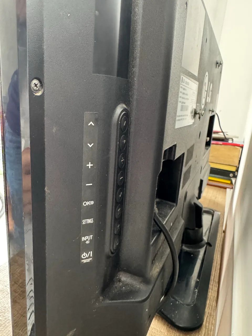 mart TV LG 32? - 32LN570B - Ótimo estado - Foto 2
