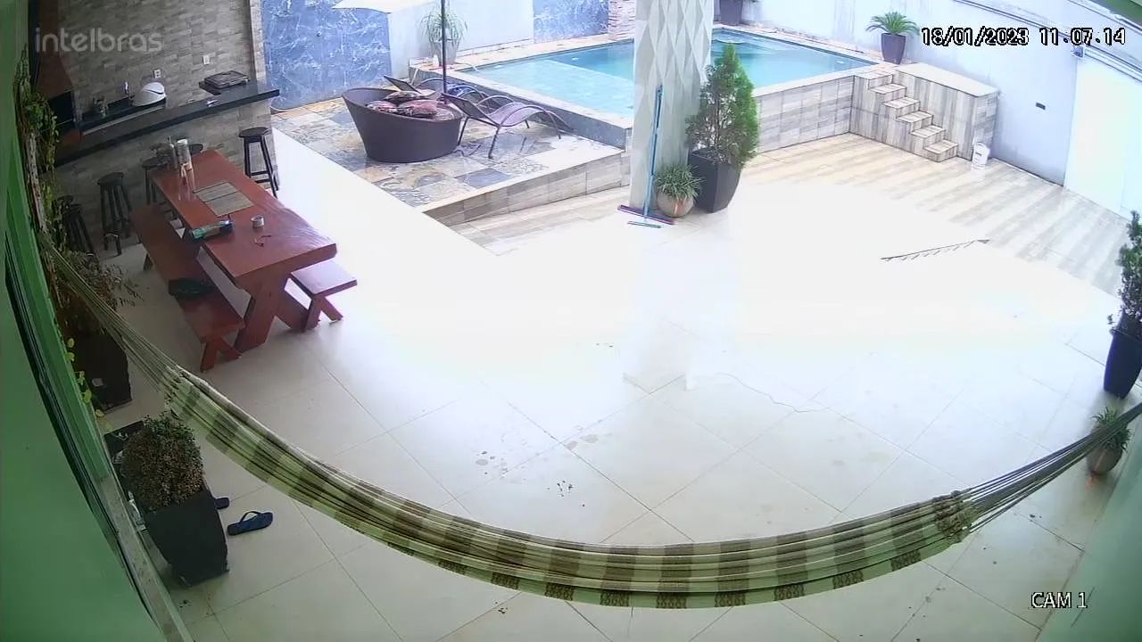 Casa com piscina 
