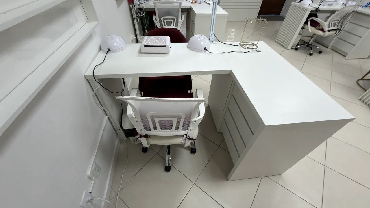 Mesa em L (aceito propostas) - Foto 3