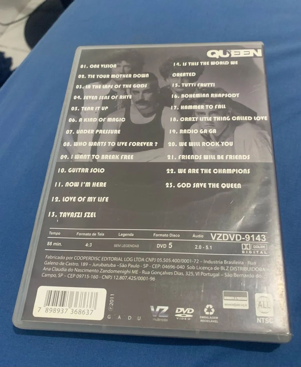 DVD Queen Live Budapest  - Foto 2