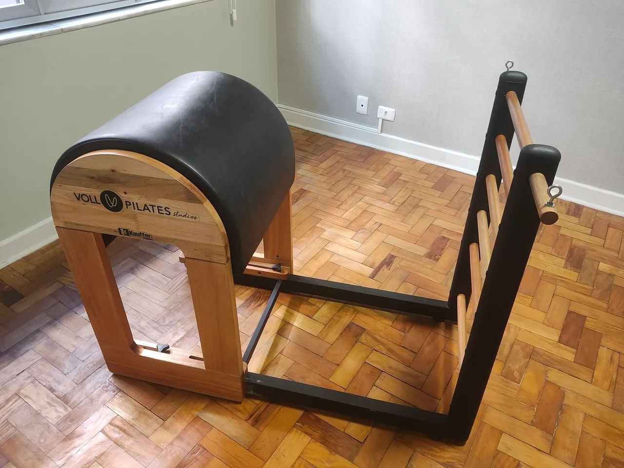 BARREL Kauffer 