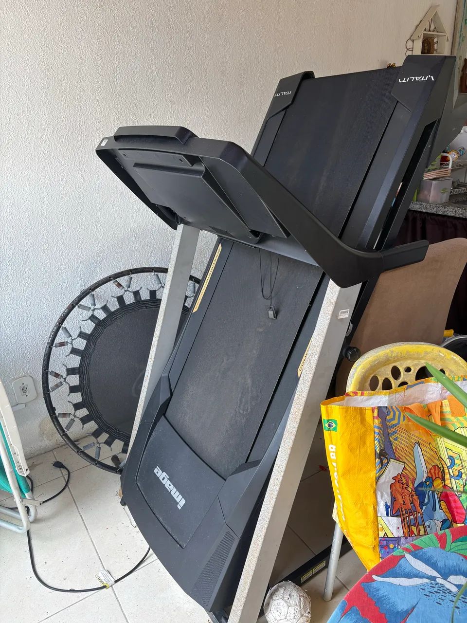 Esteira ergométrica +16km e com Inclinação 