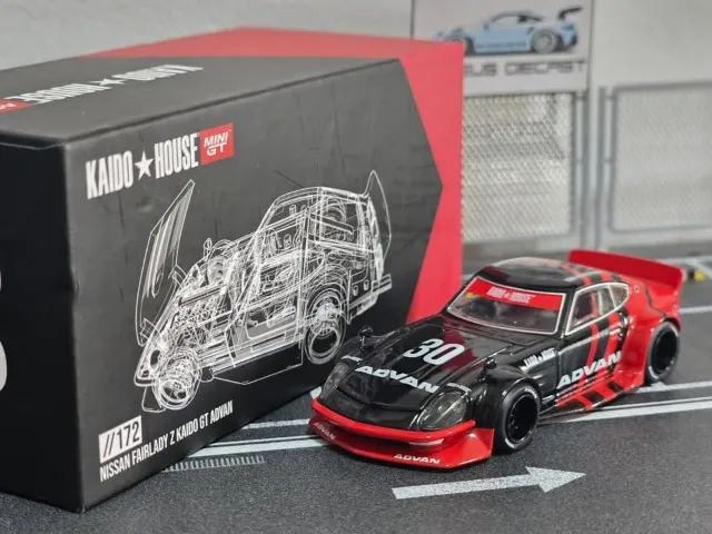 Nissan Fairlady Z ADVAN - MiniGT Kaido House - Hobbies e coleções