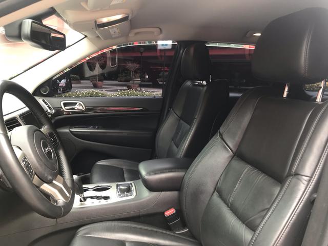 Jeep Grand Cherokee Laredo 3.6 v6 4x4 automática tiptronic completa 2011 - Foto 14