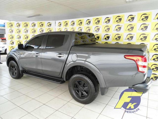 L200 Triton Sport HPE 2.4 CD Diesel Aut. - Foto 4