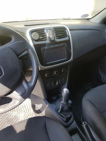 Renault Sandero - Foto 5