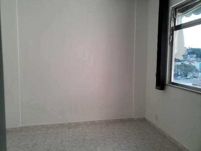 Apartamento 2 Quartos muito bem localizado Largo do Bicão na Vila da Penha - Foto 5