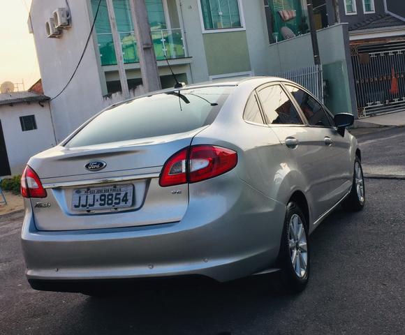 New Fiesta Sedan 1.6 Completo - Foto 9