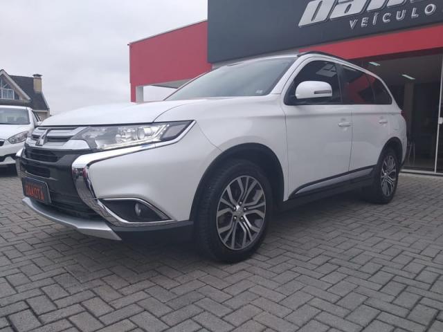 MITSUBISHI OUTLANDER 2.0 16V 160CV 2016 - Foto 4