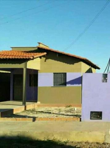 Agio de casa em altos
