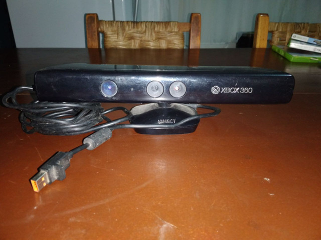 VENDO XBOX360 SEMI- NOVO COM KINECT - Foto 5