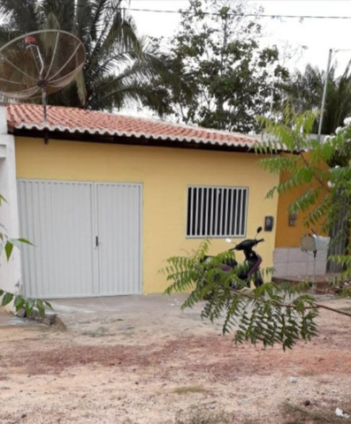 Vendo uma Casa em Santa Inês