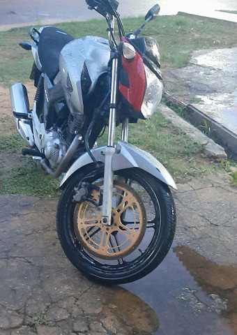 Vende se discão de freio 370mm.
