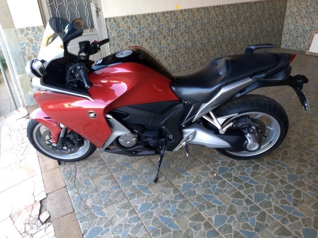 HONDA VFR 1200F