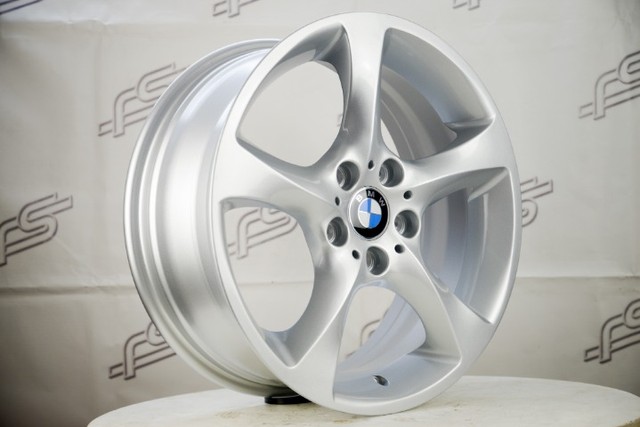 Rodas Bmw Modelo: Levada Silver 5x120 - 18x8 aro 8 tala 8 - Foto 3