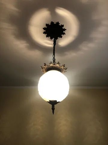 Lustre antigo em bronze  - Foto 4