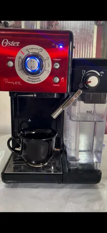 Máquina de Café Oster Prima Latte em segunda mão durante 50 EUR em