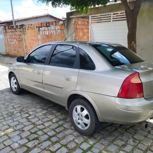 Corsa Sedan Premium 1.4 2010 *IPVA PAGO* - Feirão Online