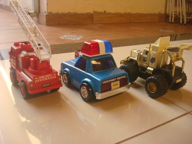 Brinquedos movido á pilha * - Foto 2