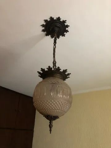 Lustre antigo em bronze  - Foto 3