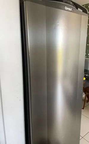 Vendo geladeira com pouco tempo de uso - Foto 2