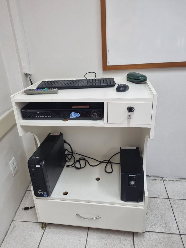 Móvel de Apoio para Equipamentos - Foto 3