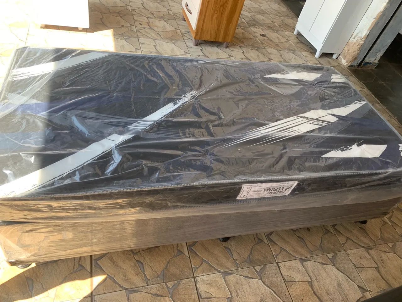 CONJUNTO BOX SOLTEIRO D20 NOVO R$ 500,00 - Foto 4
