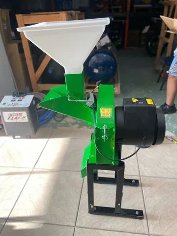 Forrageira Triturador Motor 2CV C/ Pneiras - Trapp (Novo) - Foto 5