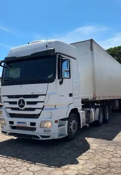 (ÁGIO) Mercedes Benz 25-460 só o cavalo
