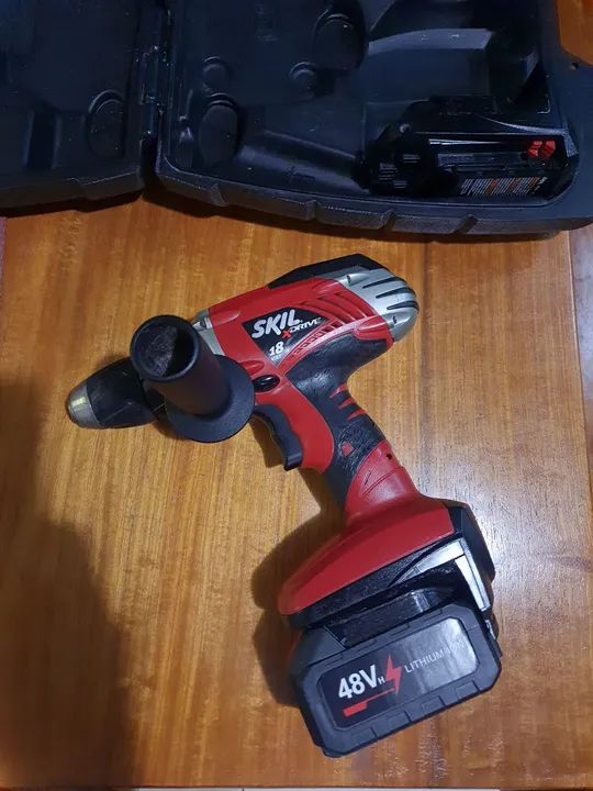 Parafusadeira/Furadeira de Impacto skil X-Drive