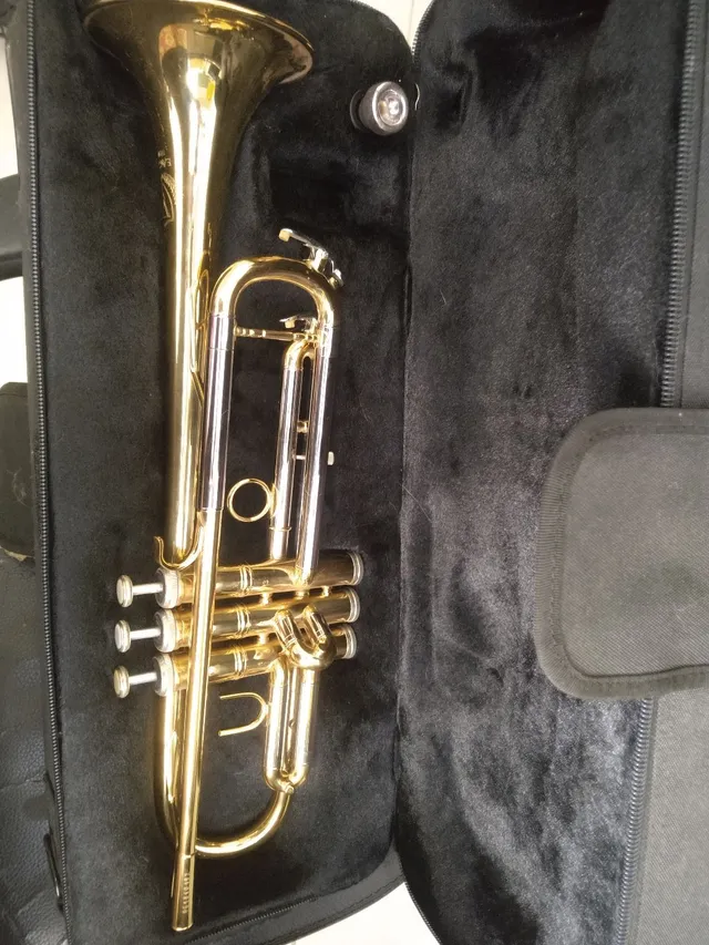 Trompete Eagle TR504 - INTERMEZZO