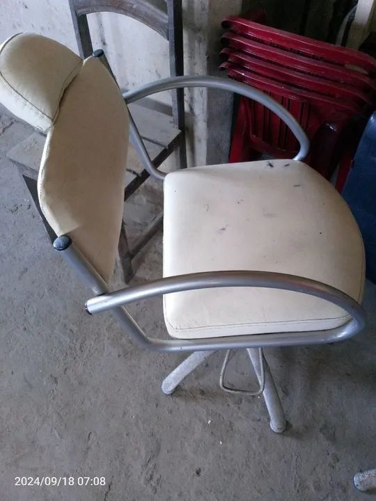 Cadeira de cabeleireiro  - Foto 2