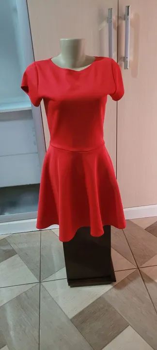Vestido vermelho de festa