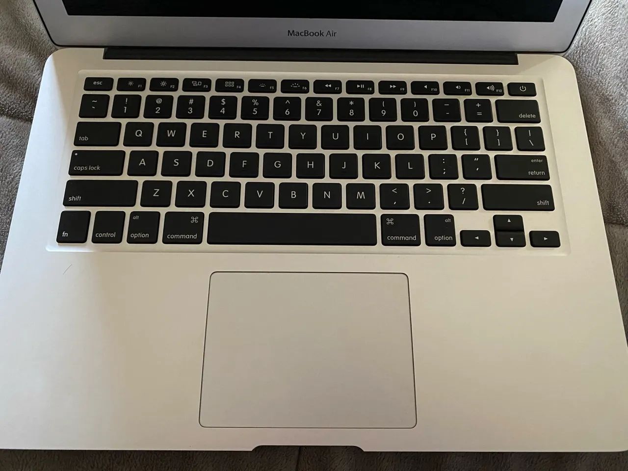 Air 13インチ　2015 500GB MacBook Air (13 polegadas, início de 2015) - Especificações
