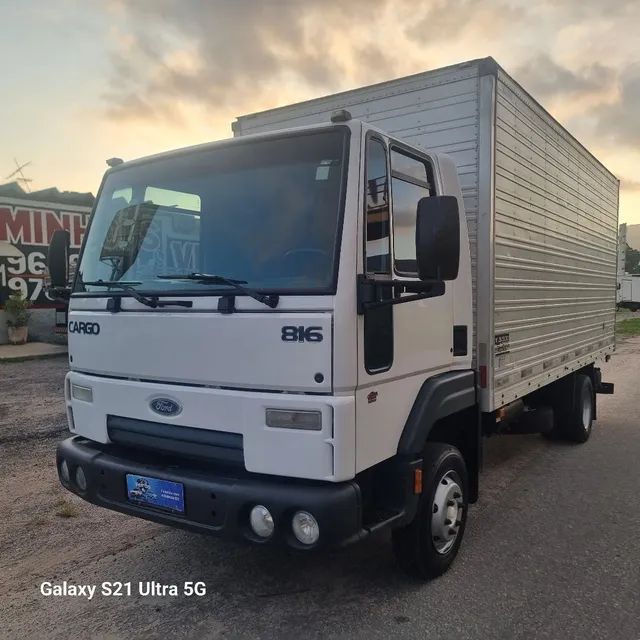 Ford cargo modelo 816 baú ano 2013 - Foto 3