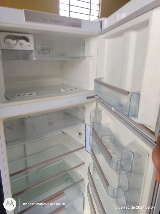 REFRIGERADOR CONTINENTAL FROST FREE 220V - Foto 2