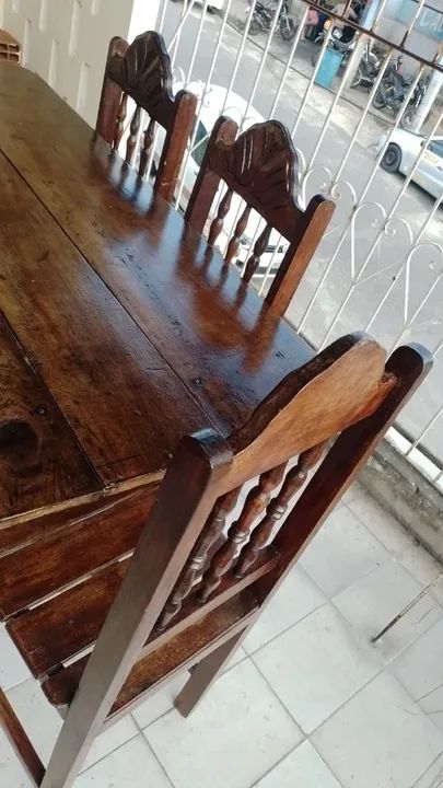 Mesa de Jantar de Madeira Maciça - Foto 3