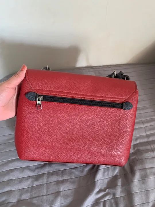 Bolsa de Ombro Vermelha e Branca - Foto 3