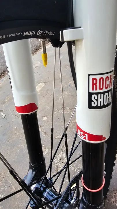 Bicicleta aro 29 Specialized Epic Comp Carbono - Foto 5