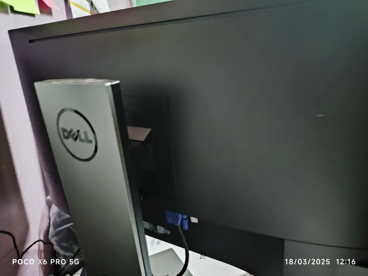 Monitor Dell 24 polegadas, leia a descrição.