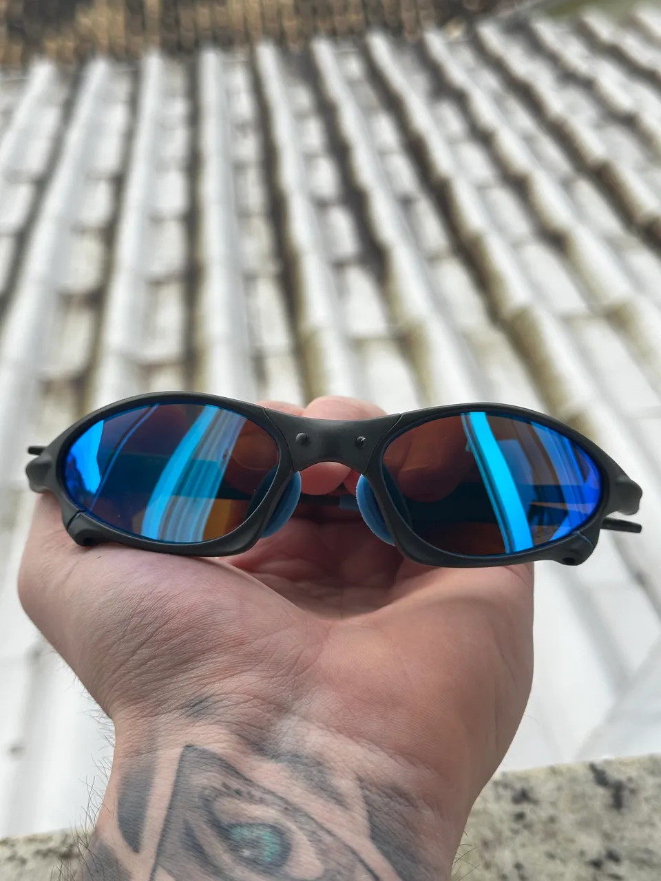 oakley penny x metal