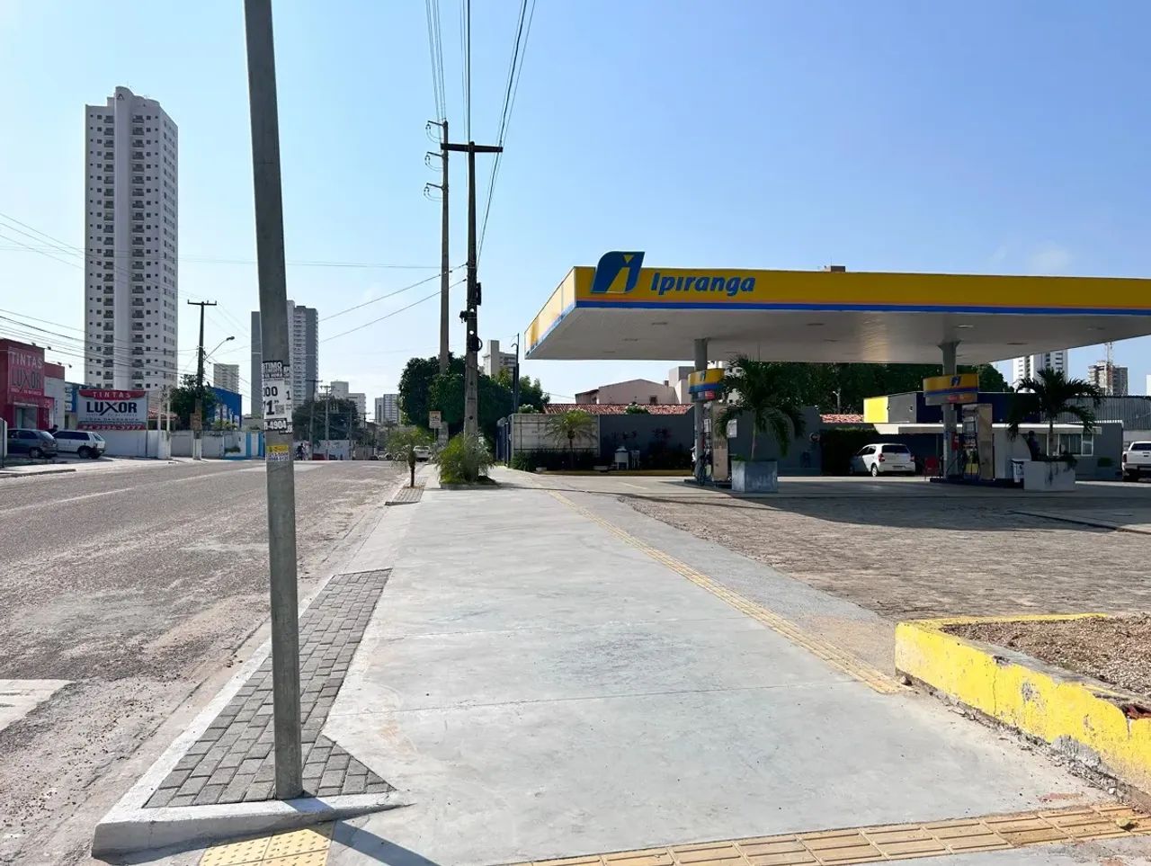 ALUGO - Ponto Comercial na Av. Amintas Barros, Lagoa Nova: - Foto 4