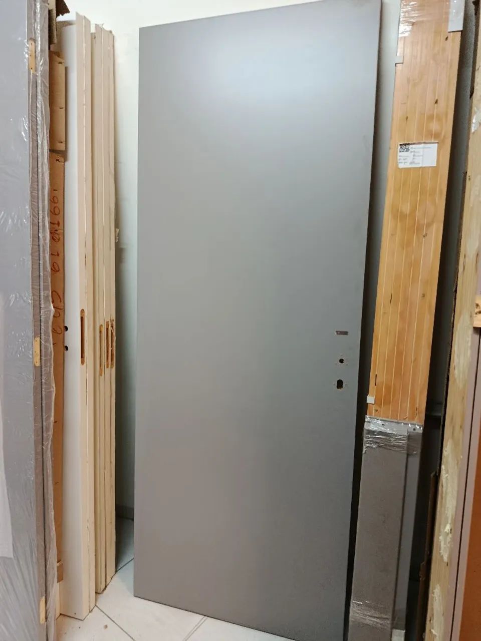 Portas de madeira Sincol -Novas e usadas - Foto 4