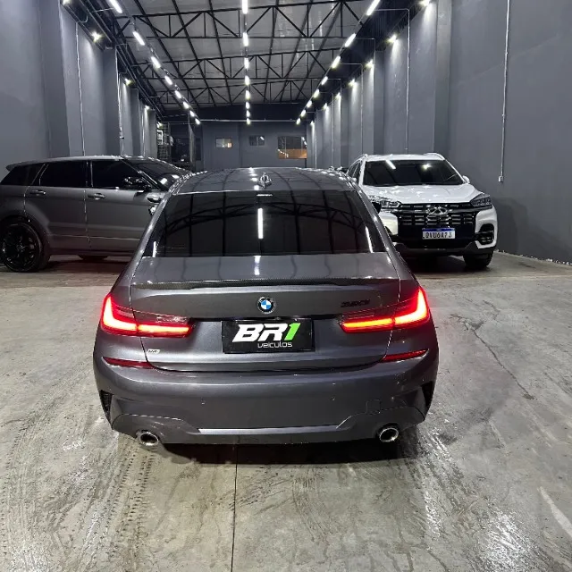 BMW 320i M Sport 2021, IPVA pago Revisões concessionária, Sem detalhes
