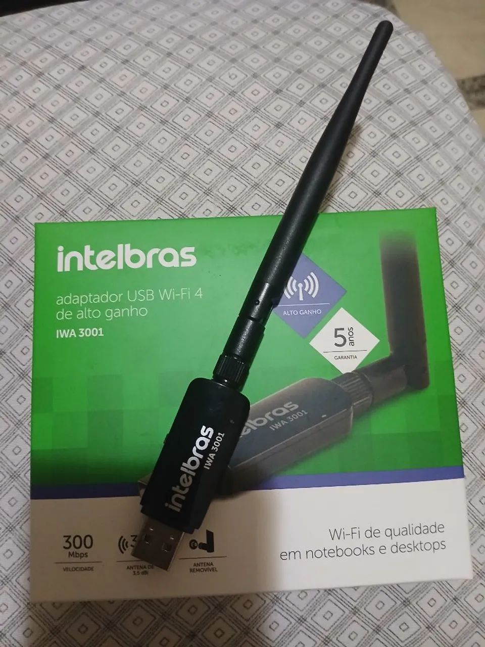 Adaptador wi fi USB intelbras 300 Mbps antena removível 64842097153409121