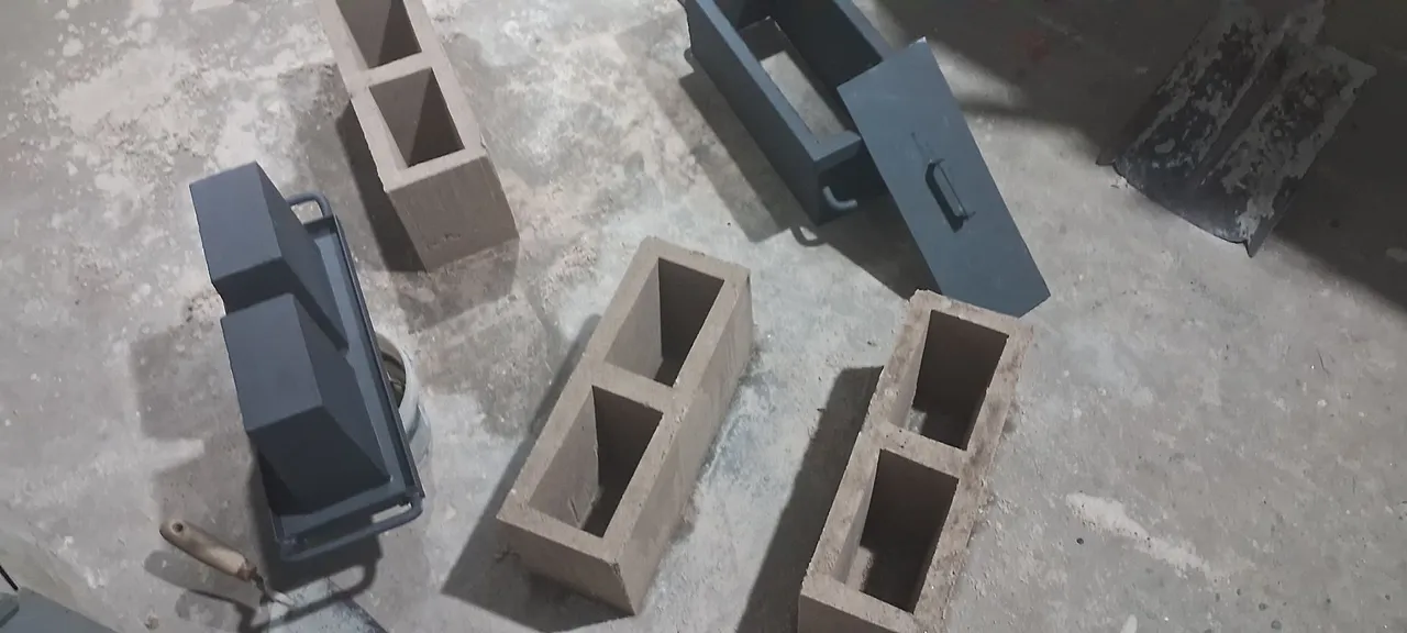 Forma bloco 14x19x39 alinhada