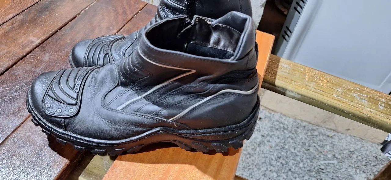 Bota motorcycles